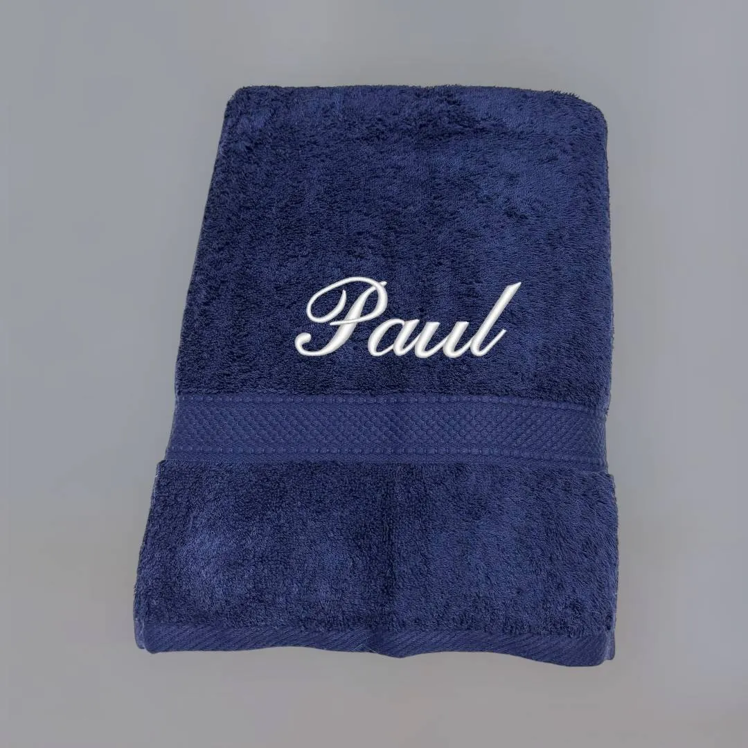 Serviette de toilette bleu marine+ prénom